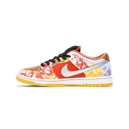 SB Dunk Low 'Street Hawker