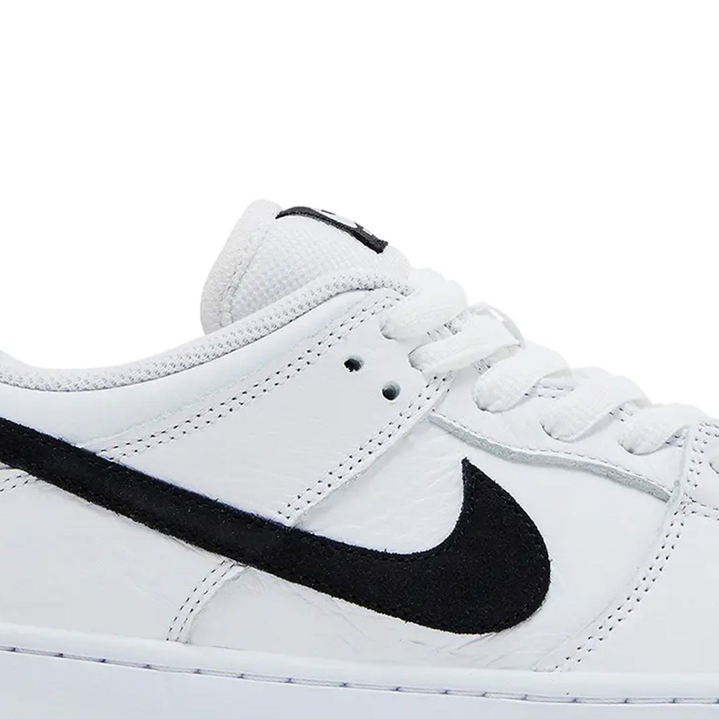 Nike SB Dunk Low 'White Black' (2025)