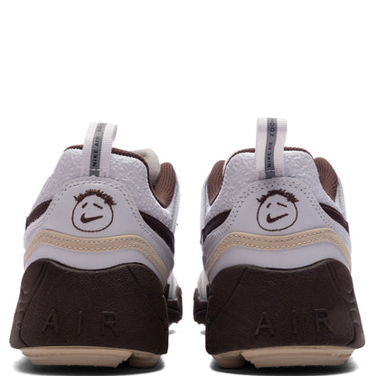 Travis Scott Zoom Field Jaxx - White/Light Chocolate/White