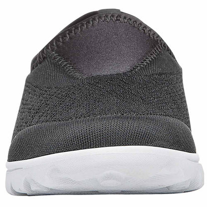 TravelActiv Slip On Sneakers