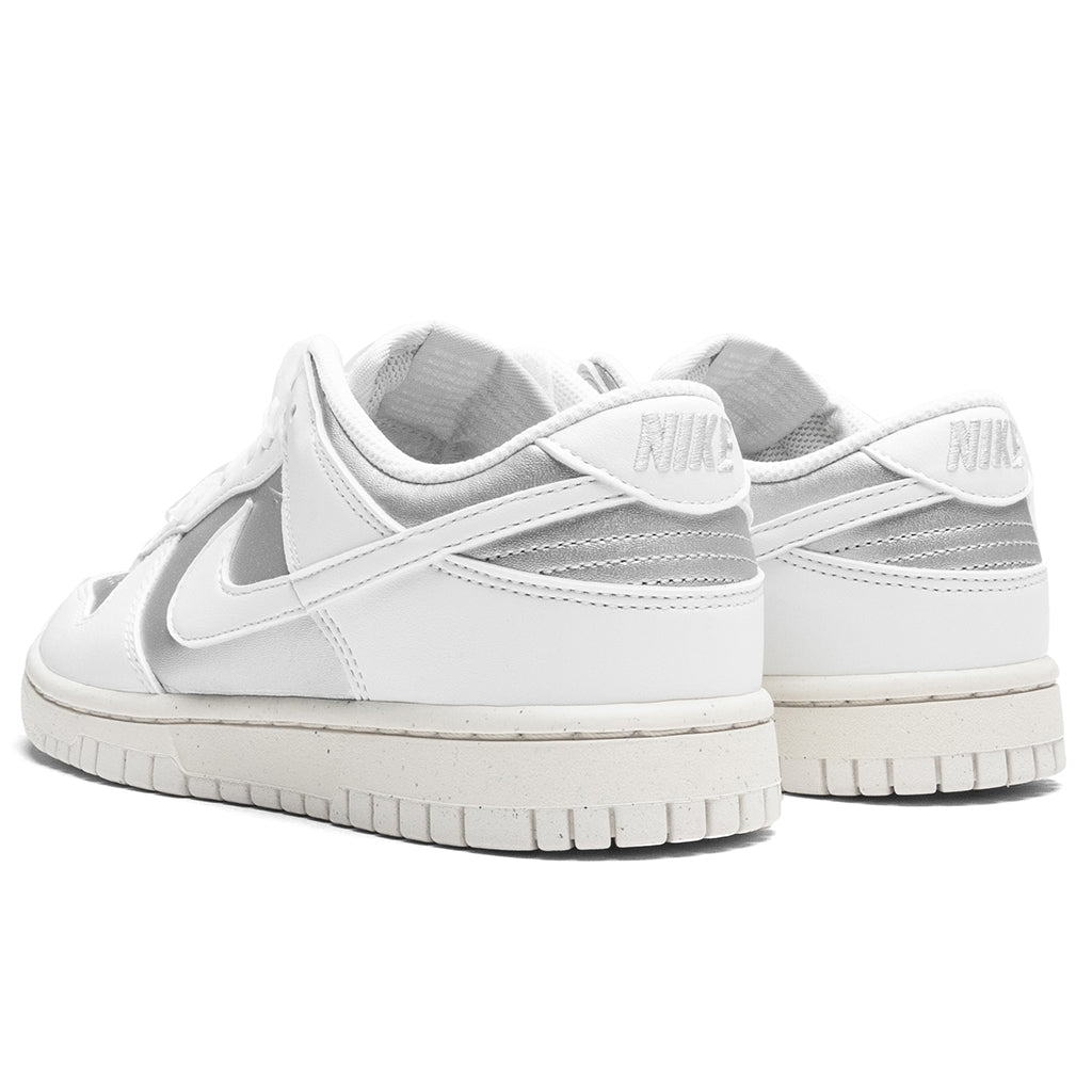 Women's Dunk Low Next Nature - Metallic Platinum/Summit White/Pale Ivory