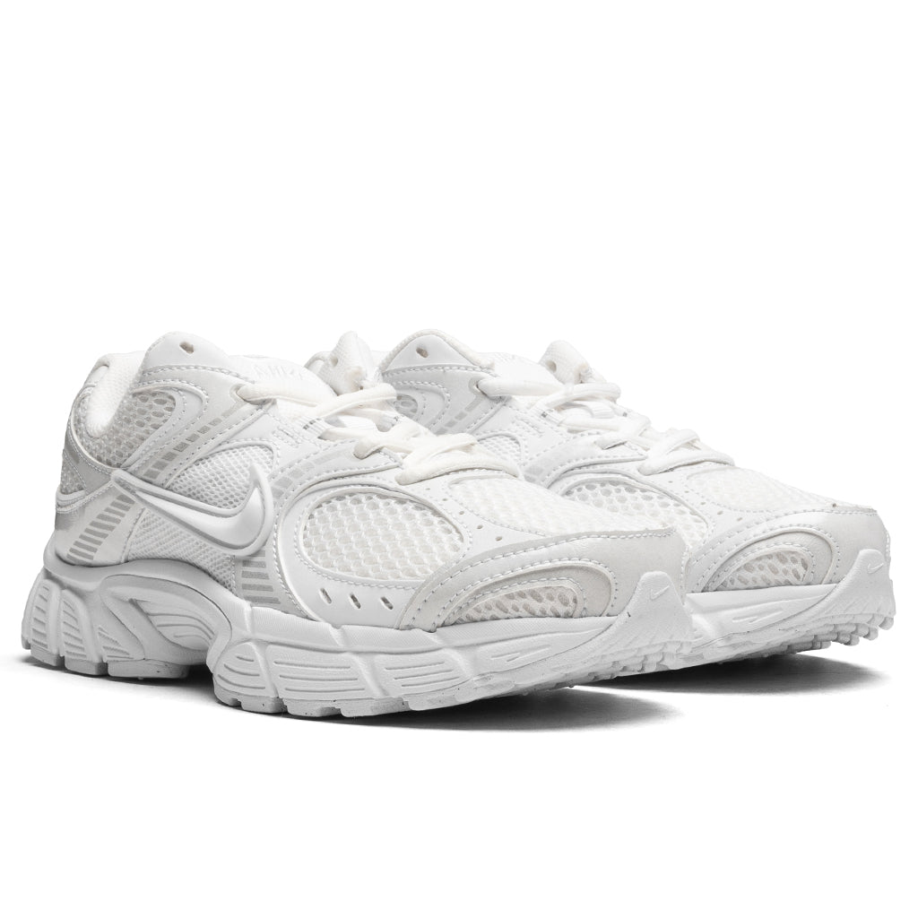Women's V5 Runner - White/Black/Metallic Silver