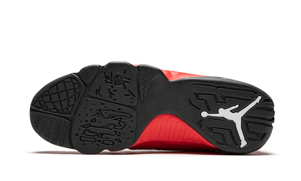 9 Retro "Motorboat Jones" 302370 645