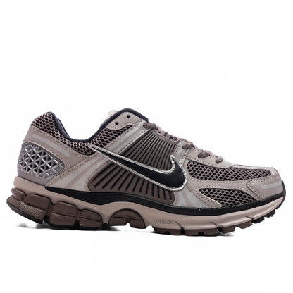 Zoom Vomero 5 - College Grey/Black/Cave Stone