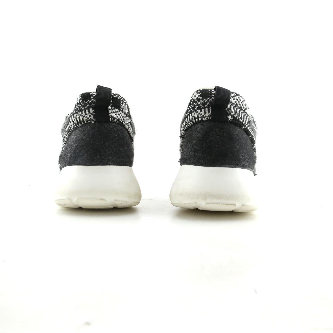 ROSHE ONE