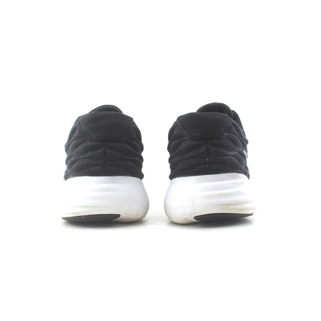 LUNARSTELOS