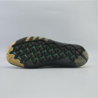 FREE TRANSFORM FLYKNIT