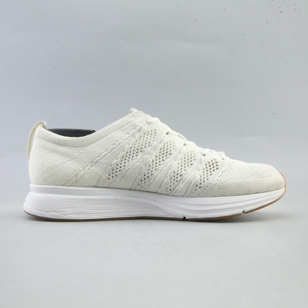 FLYKNIT TRAINER