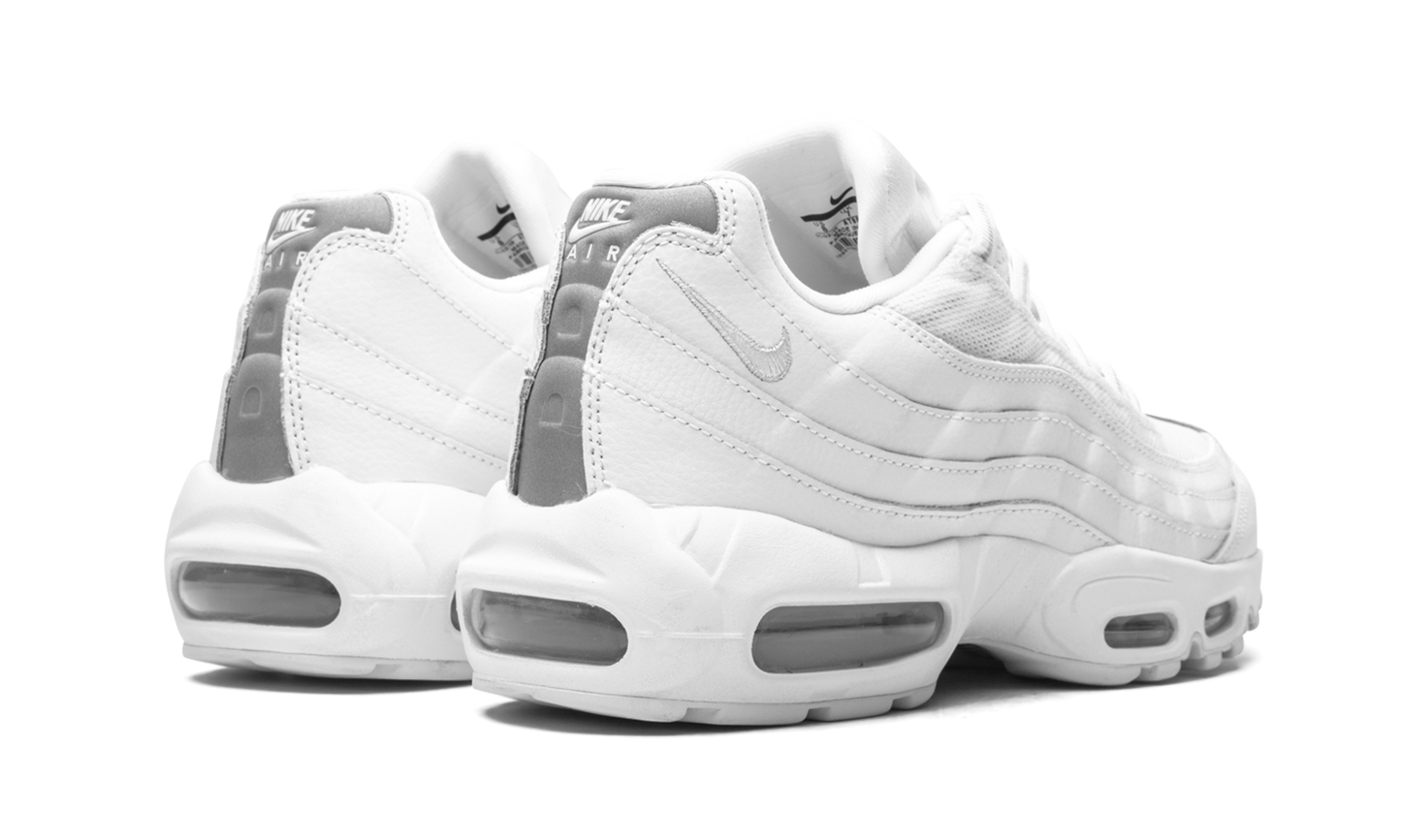 Air Max 95 Essential AT9865 100