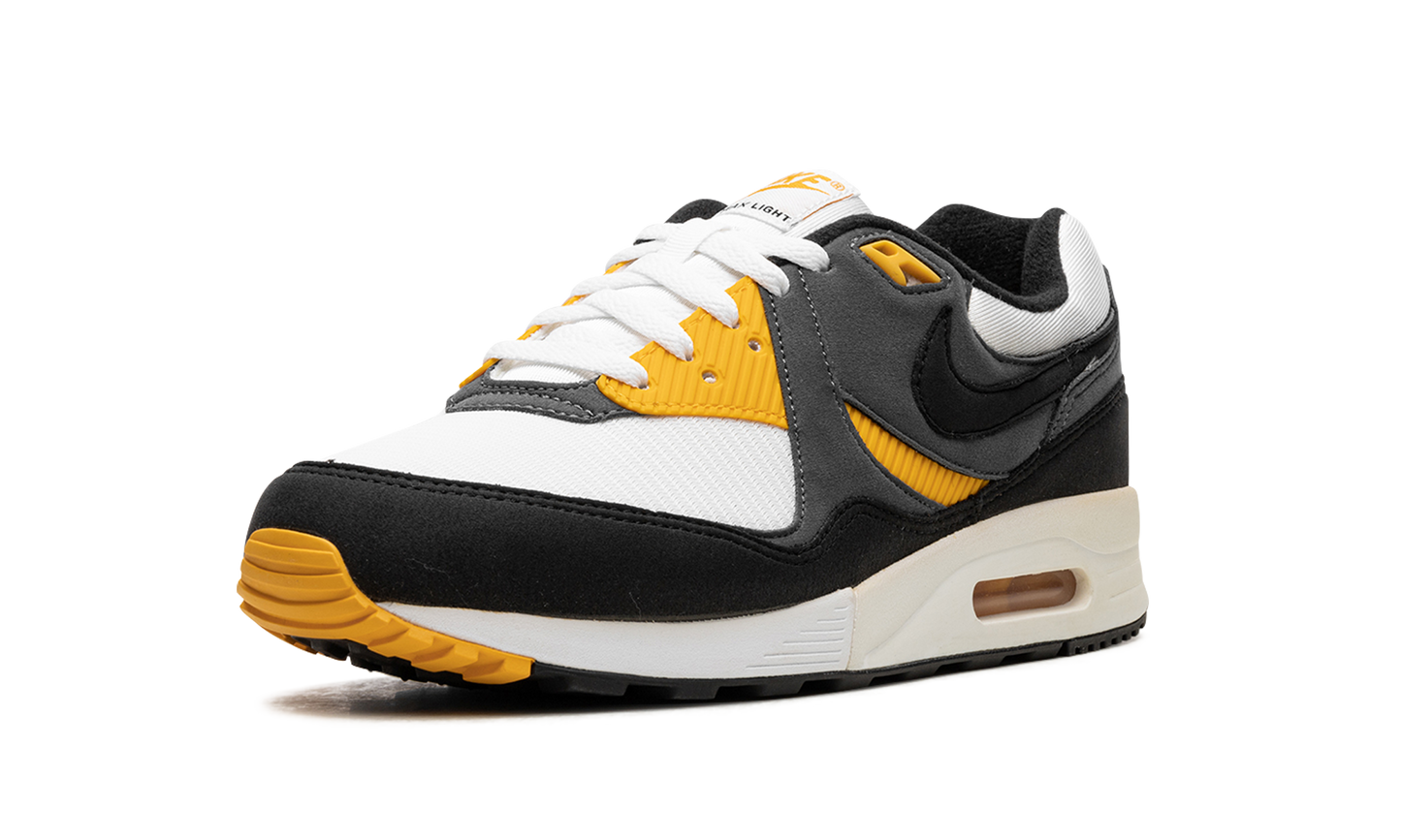 Air Max Light AO8285 102