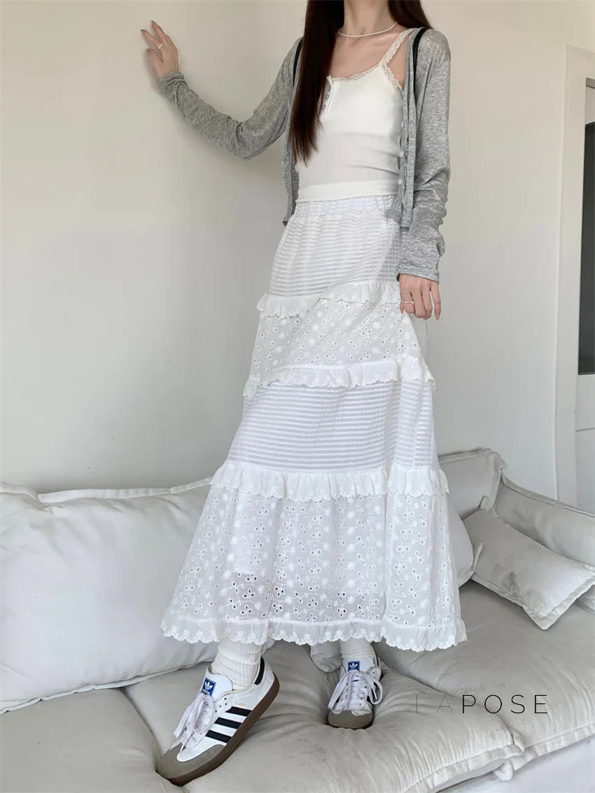 Aaralyn Tiered Lace Midi Skirt