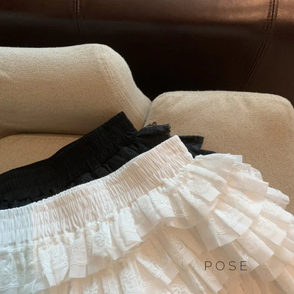 Maeleigh Lace Tiered Mini Skirt