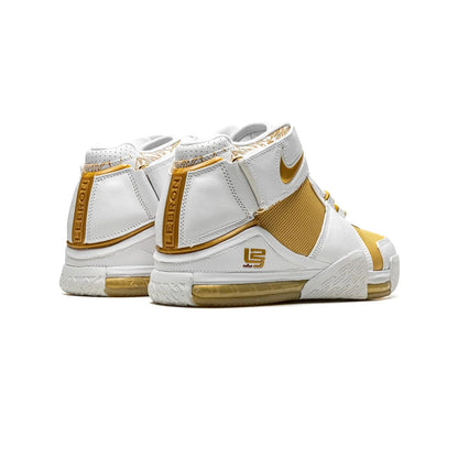 LeBron Zoom 2 'Maccabi' (2022)