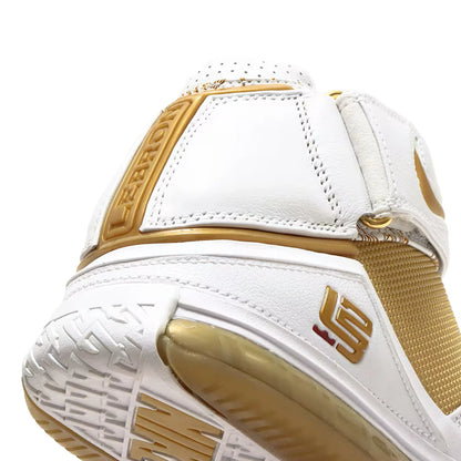 LeBron Zoom 2 'Maccabi' (2022)