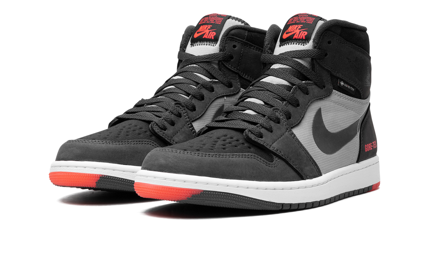 1 Element High "Bred" DB2889 002
