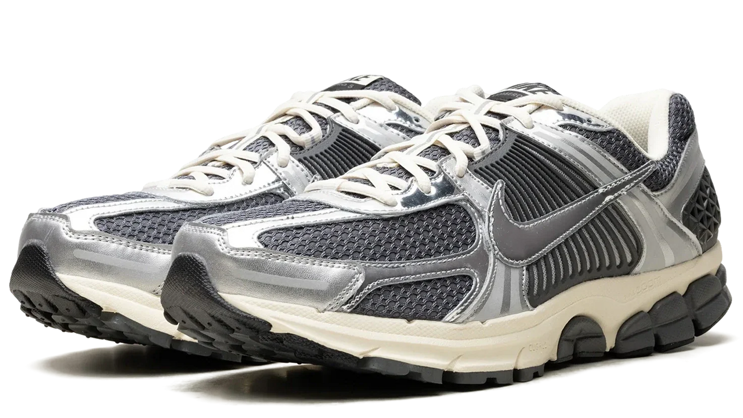 Zoom Vomero 5 Iron Grey Chrome