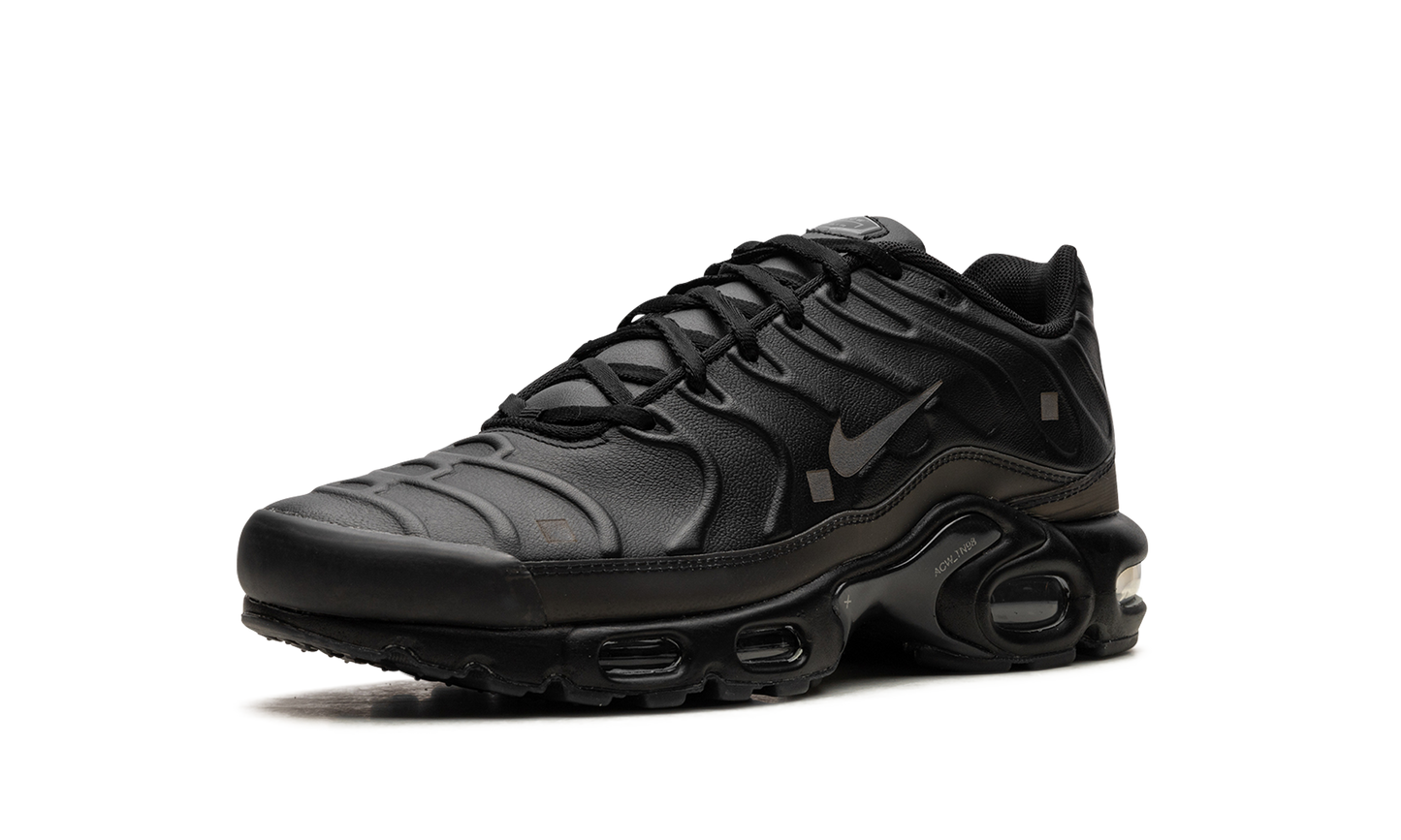 Air Max Plus "A-COLD-WALL - Black" FD7855 001