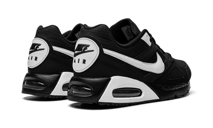 Air Max IVO 580518 011