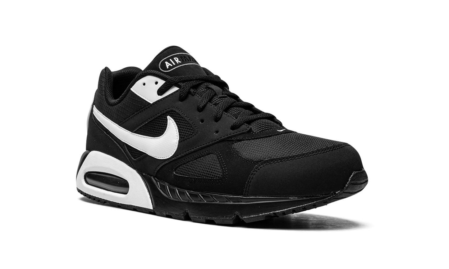 Air Max IVO 580518 011